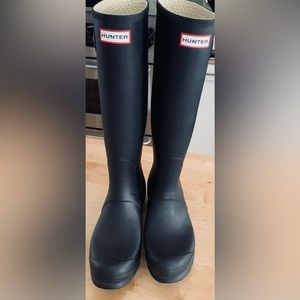 Hunter Women’s Original Tall Rain Boots - Matte Black